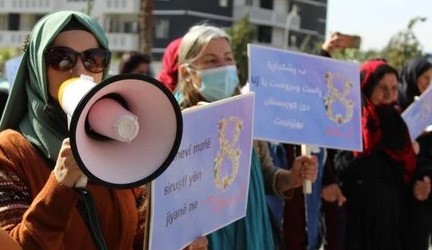διαδηλωσεις γυναικες ιρακ
